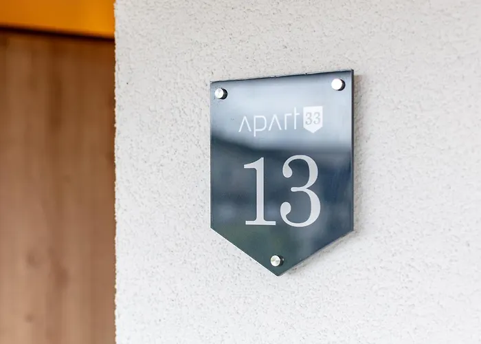 Apart33 2-13 Apartment